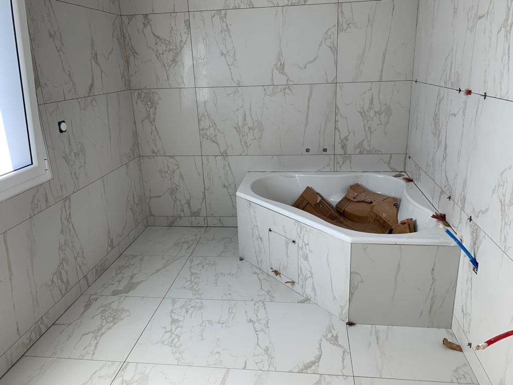 f2ee6b74-9afe-4b5c-be38-51a80d410edb